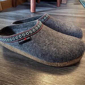 Haflinger Gray Wool Trim Slippers Size 39/US 8